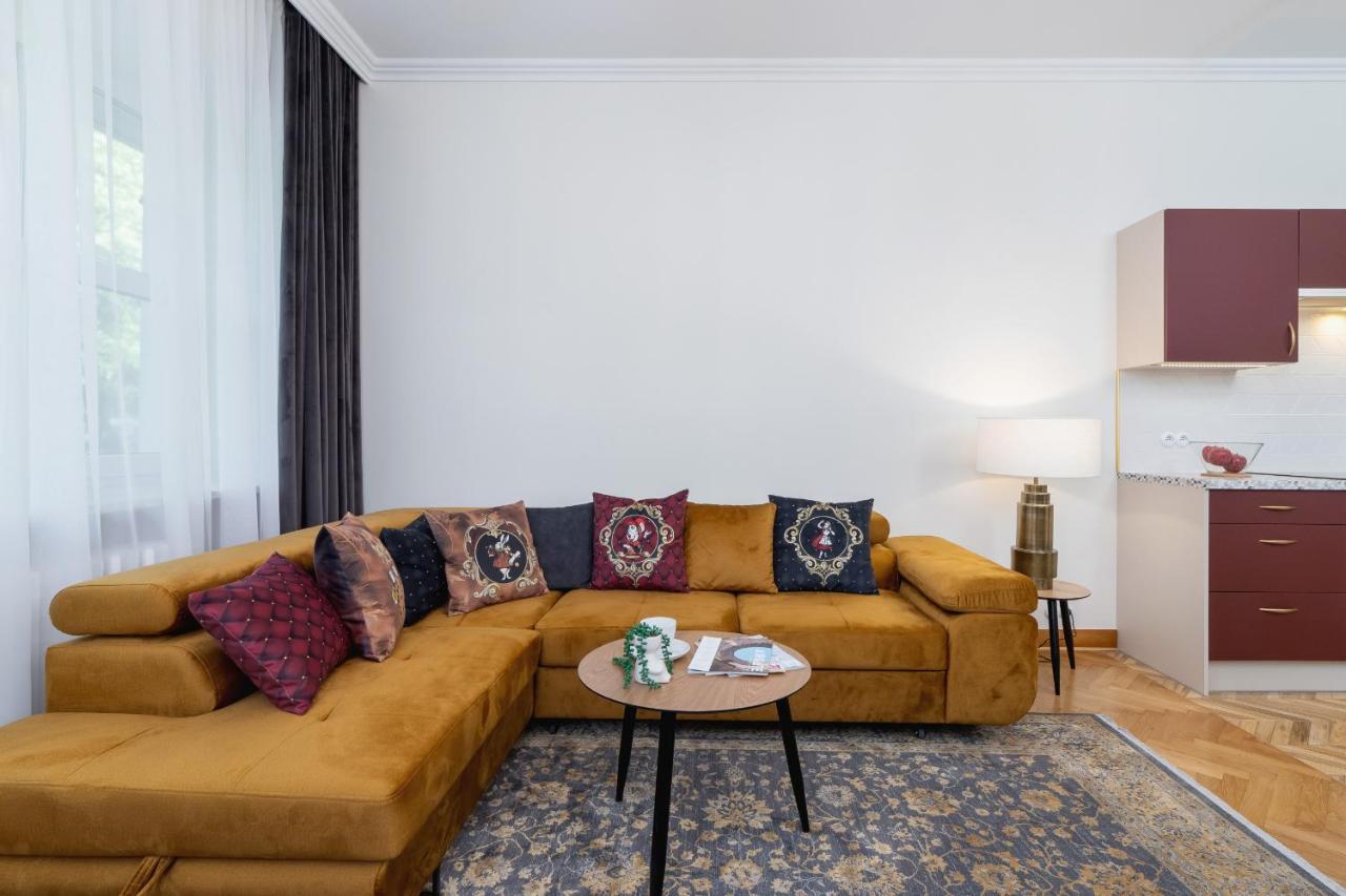 Luxurious & Unique Apartment Mickiewicza Cracow By Renters Prestige Cracovia Esterno foto